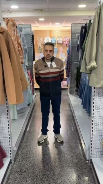 🧥 ¡Nuevas chaquetas de caballero!

Tres modelos muy chulos, cómodos y perfectos para los días más frescos 🍂
Además, van forraditas por dentro, así que abrigan sin resultar pesadas.

✅ Tallas de la M a la 3XL
💥 Precio: 25€
🔥 3 modelos diferentes disponibles

📲 ¿Quieres que te enseñemos los modelos o consultar tu talla?
Escríbenos por WhatsApp: 692 686 798

#ConfeccionesBenito #Tineo #Asturias #ModaHombre #ChaquetasHombre #RopaHombre #TallasGrandes #ModaAsturias #ComercioLocal #Novedades #otoño2026